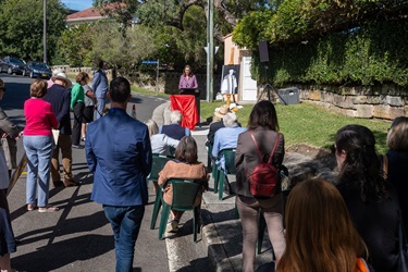 Cr May Lou Jarvis  addresses guests at the unveiling of a plaque to Professor Leslie Wilkinson OBE outside 24 Wentworth Road Vaucluse, his former home